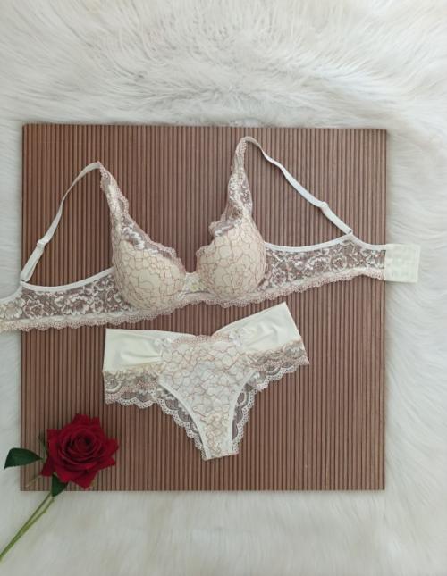 LAURHA | BRA INTIMATES